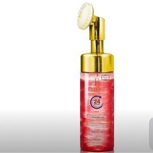 Red and Gold Hydrating Collagen Lava Foam Cleanser